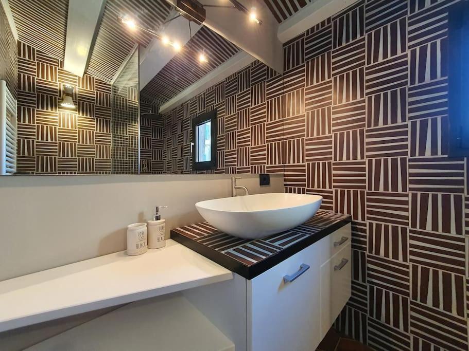 Boutique Penthouse With Terrace, Spanish Steps ローマ エクステリア 写真