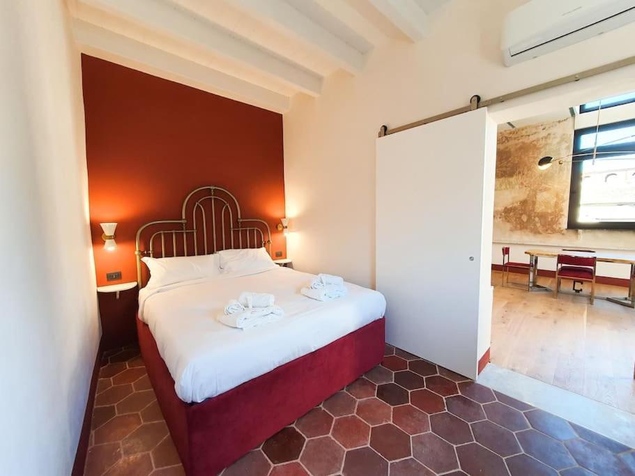 Boutique Penthouse With Terrace, Spanish Steps ローマ エクステリア 写真